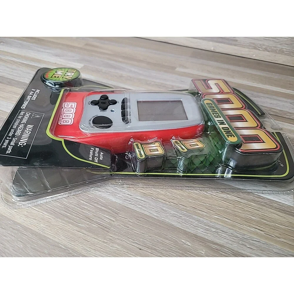 Portable Arcade‎ 5000 Games in One Electronic Handheld Travel Game SEALED New